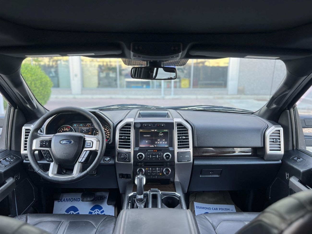 Ford F 150 FORD F-150 PLATINUM 2015 GCC PERFECT CONDITION