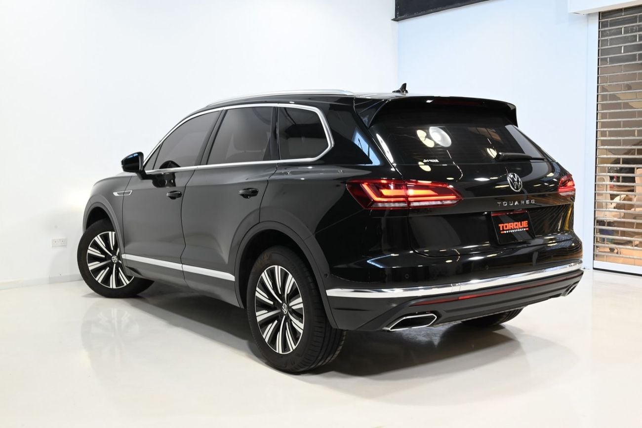 Volkswagen Touareg Atmosphere 2023 Volkswagen Touareg Atmosphere, 8/2028 Ali and Sons Warranty, Ali and Sons Service History, GCC