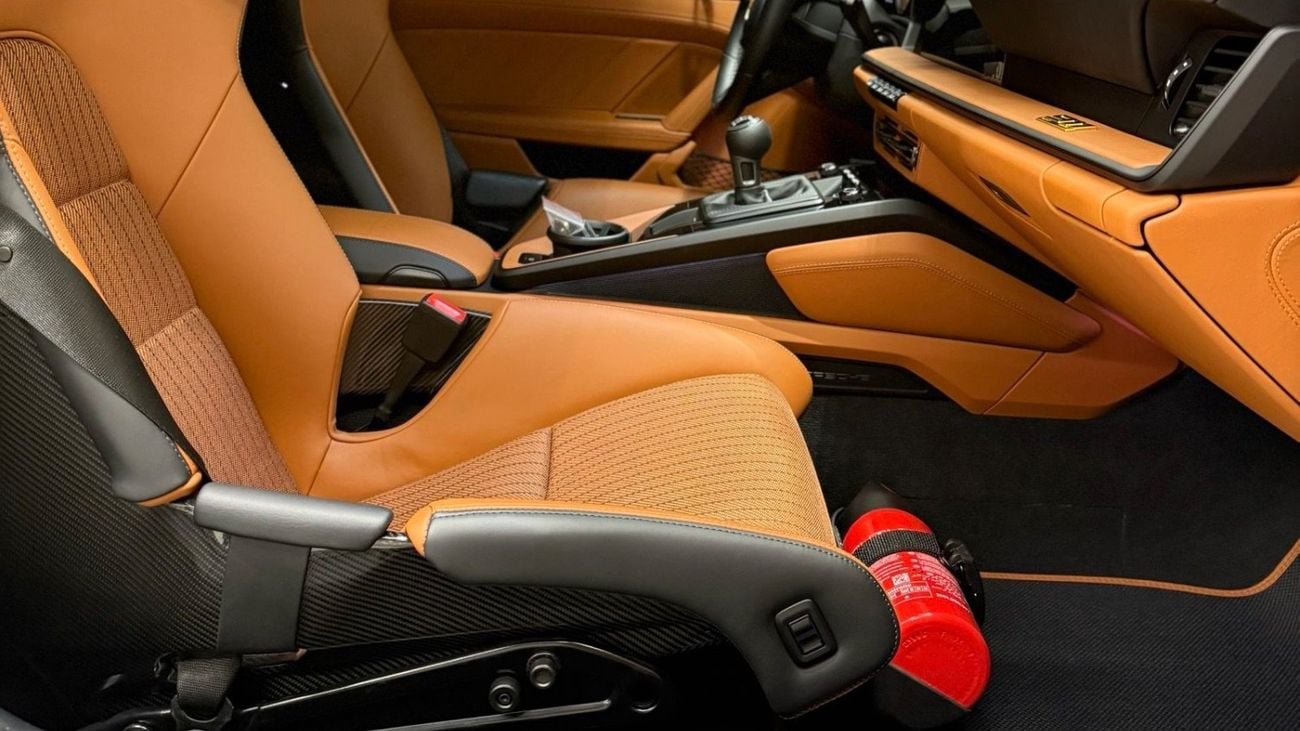 Porsche 911 S/T 4.0L (520 HP) Coupe