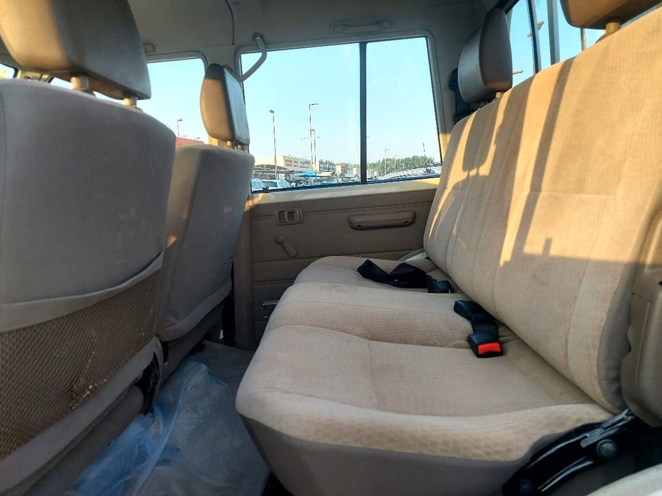 Toyota Land Cruiser Pick Up DC 4.2L DIESEL MANUAL TRANSMISSION ( 1HZ)