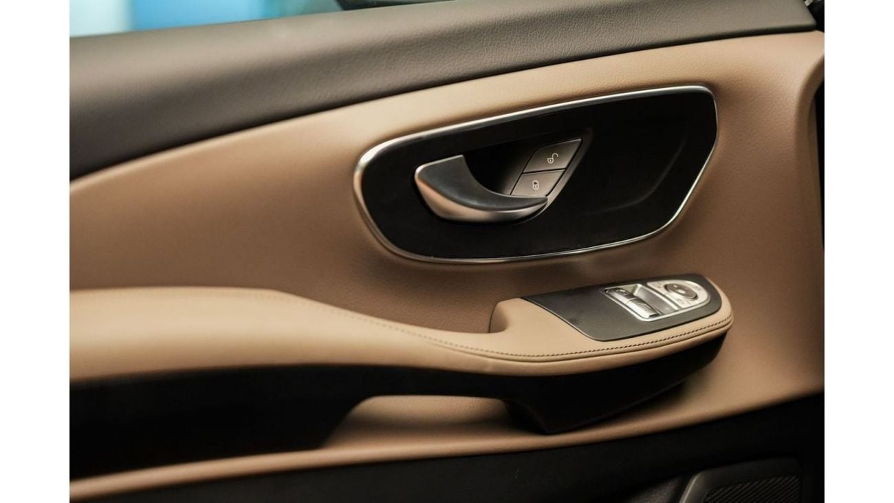 Mercedes-Benz Viano Mercedes-Benz Viano V250 | 2024 GCC 0km | Chrome package | 360 View | Alloy Rims