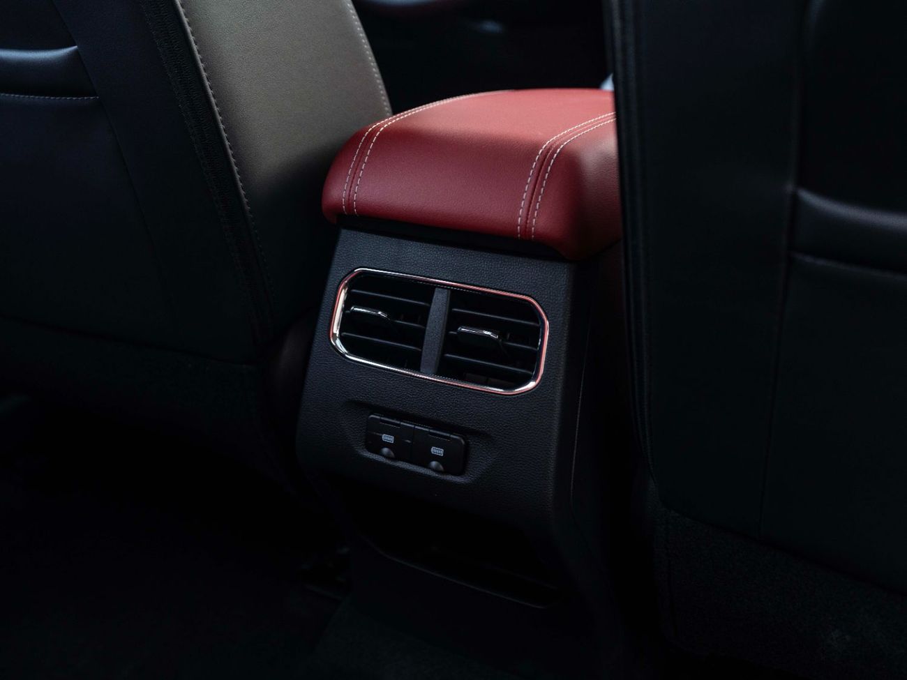 Haval Jolion 1.5T High Deluxe (181 hp)