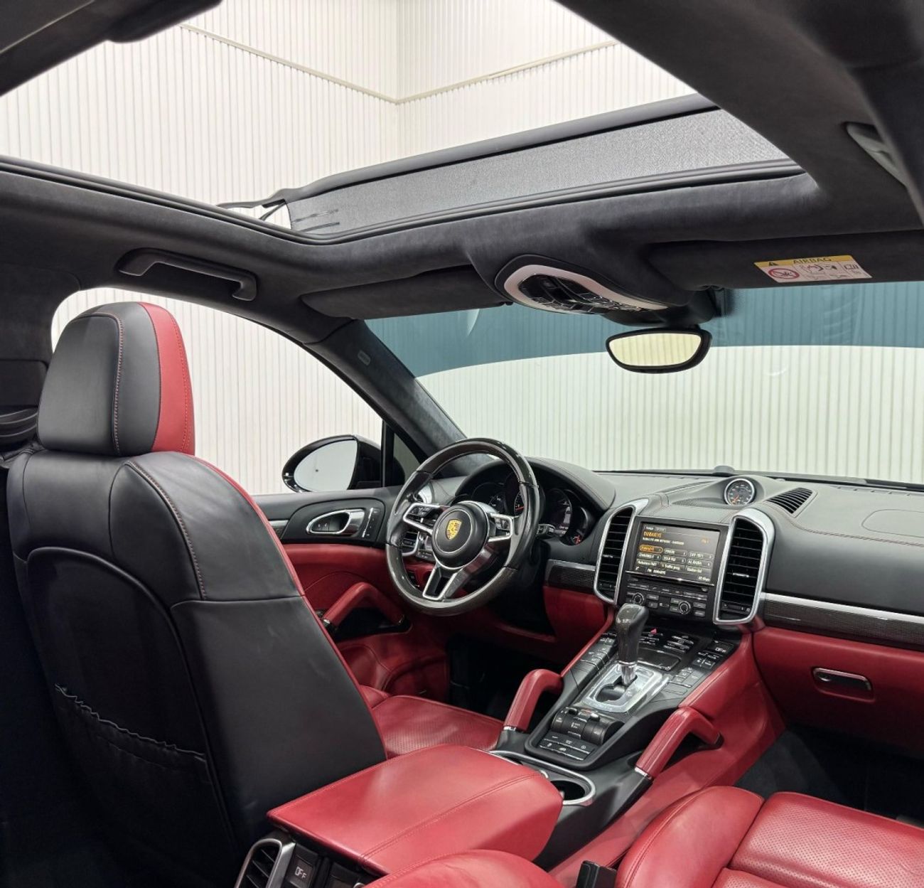 Porsche Cayenne GTS 3.6L 2016 Porsche Cayenne GTS, 2025 Porsche Warranty, Carbon Fiber Package, GCC