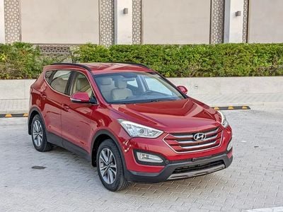هيونداي سانتا في GCC Mint Condition With Beige Interior Super 7 Seater Family SUV