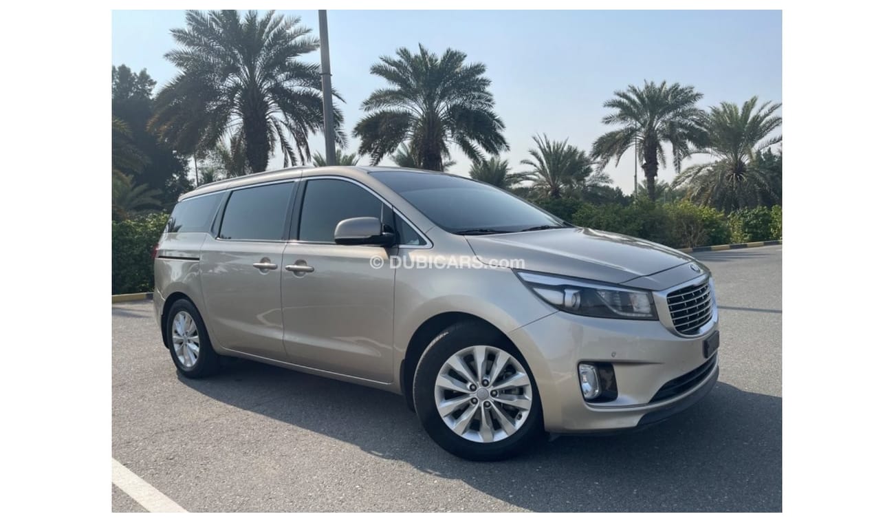 Kia Carnival Kia Carnival   MODEL 2016 Excellent Conditio  (GCC- SPEC)  VERY GOOD CONDITION