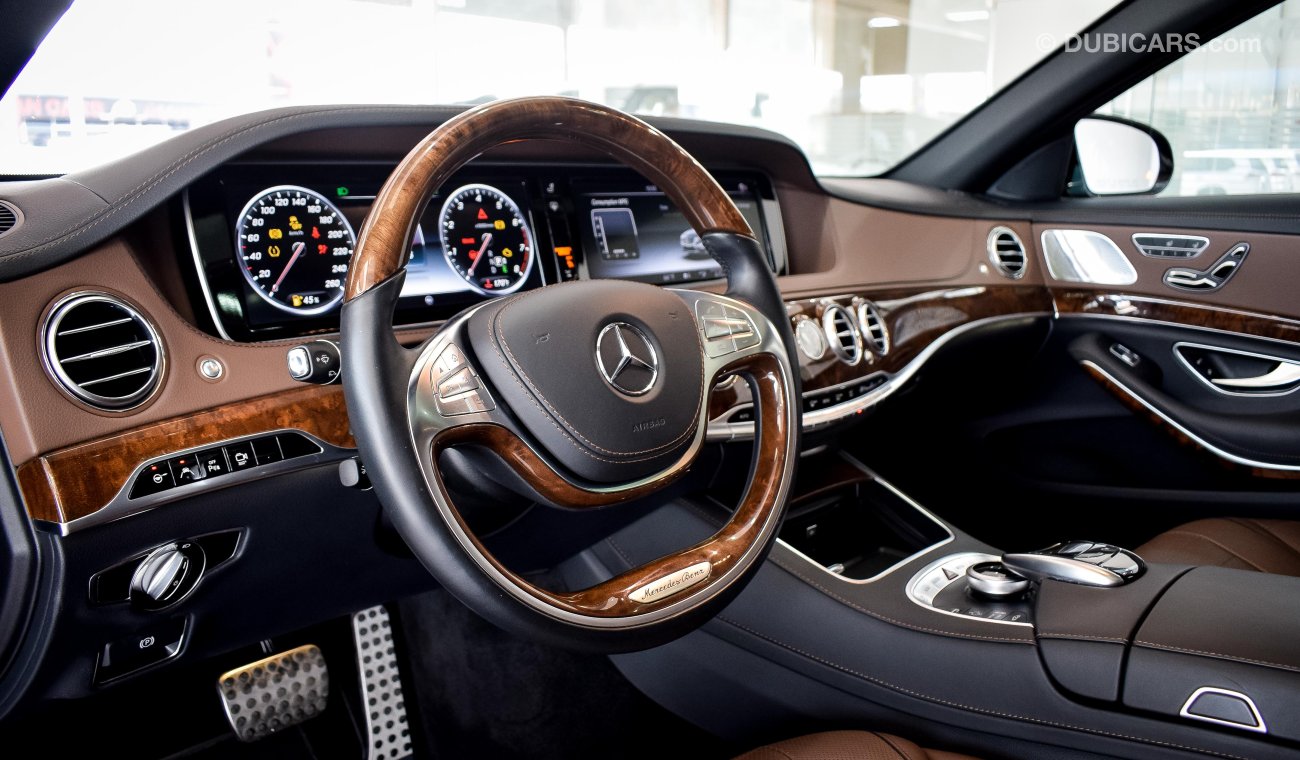 Mercedes-Benz S 550