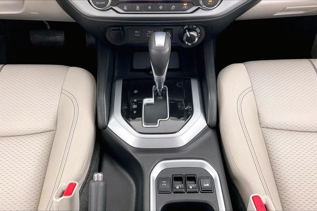 RAM 1500 Warlock Classic - Crew Cab | 1 year free warranty | 0 Down Payment