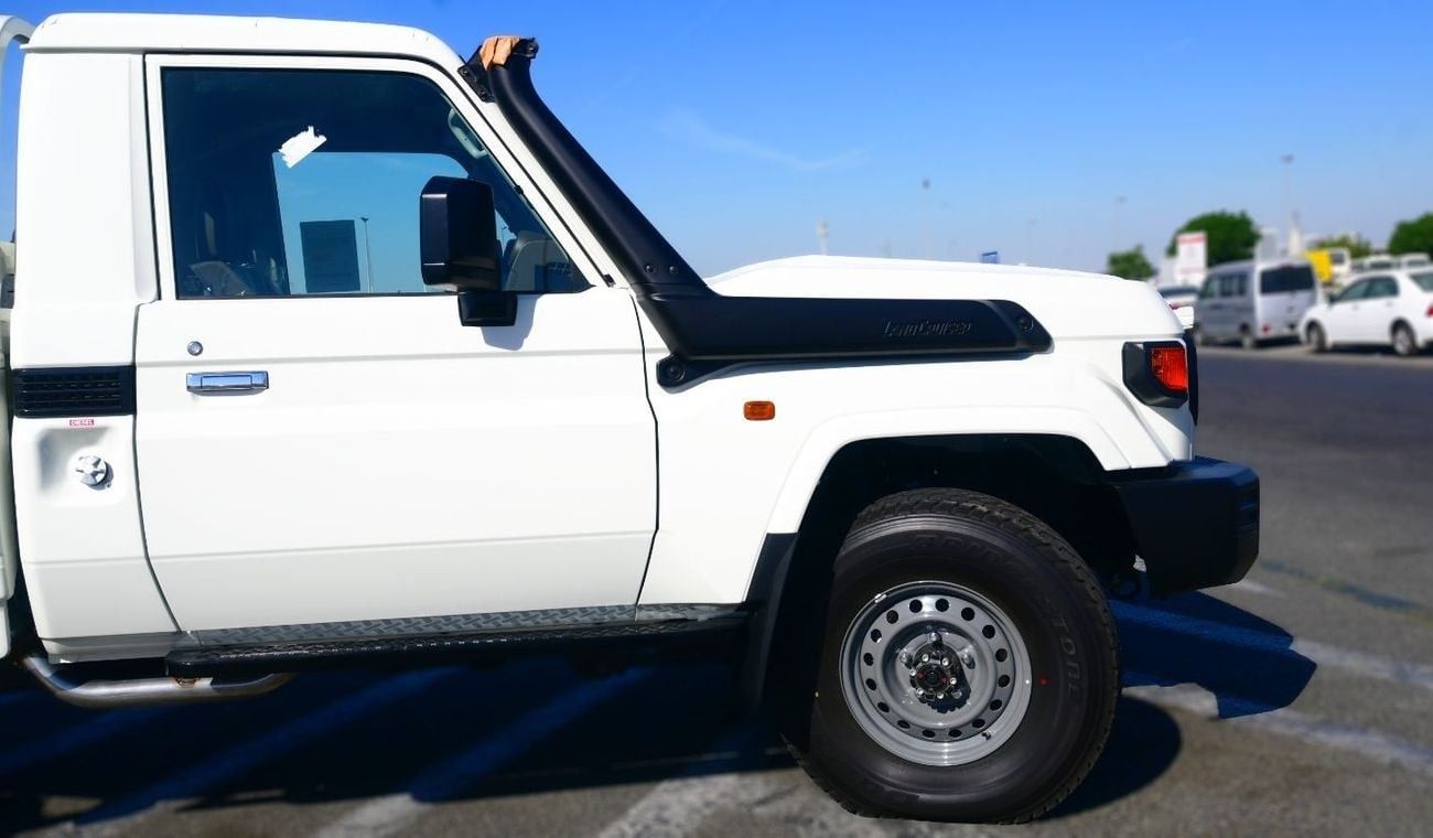 تويوتا لاند كروزر بيك آب Toyota Land Cruiser Single Cab 2024 Diesel 2.8L