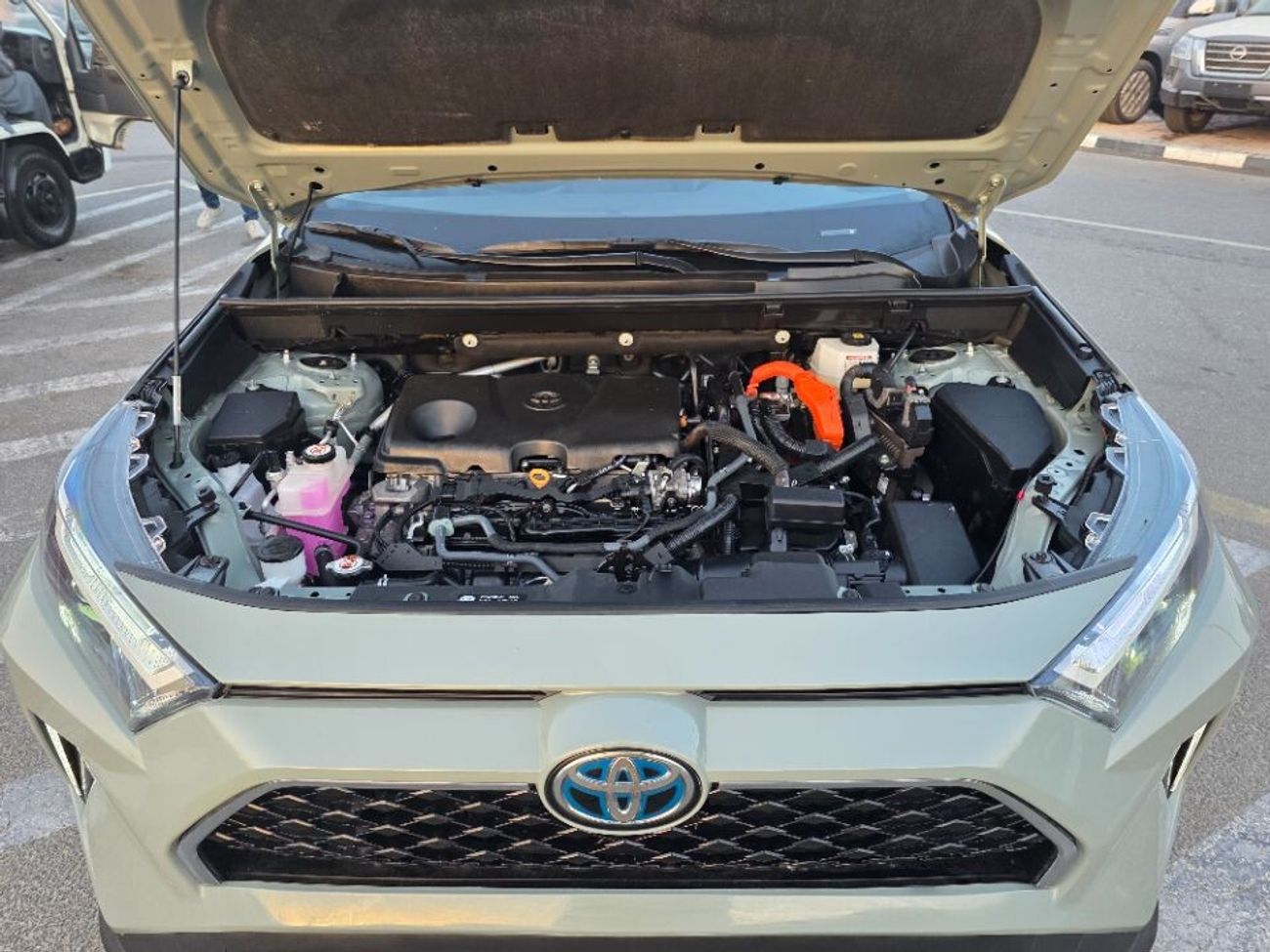 Toyota RAV4 2022 Model 2.5 Hybrid engine 4x4 and Push button