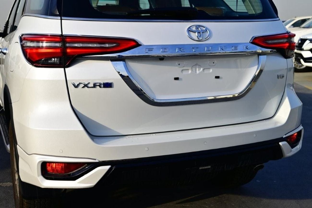 Toyota Fortuner VXR 2026