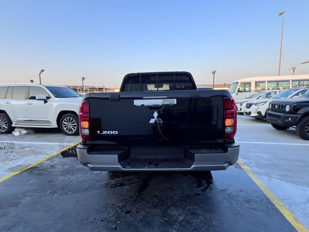 Mitsubishi L200 MITSUBISHI L200 DIESEL 2.4L AUTOMATIC