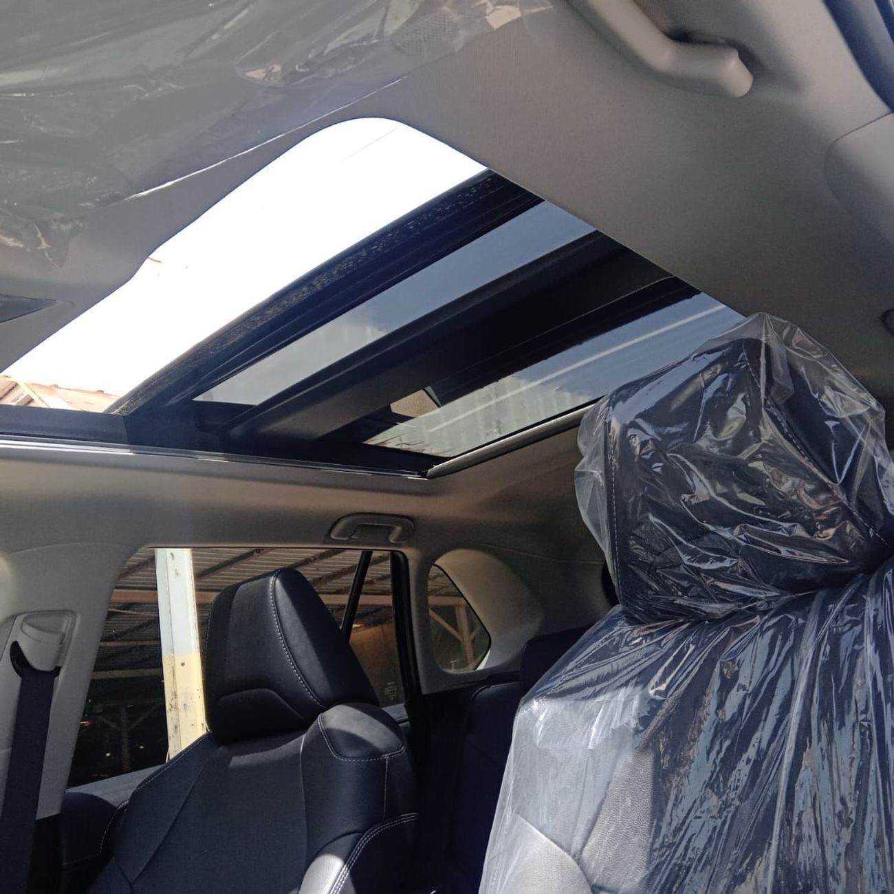 تويوتا راف ٤