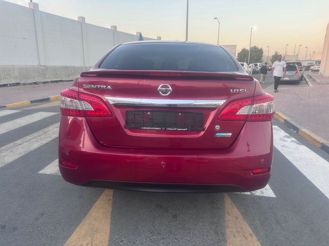 نيسان سنترا SV