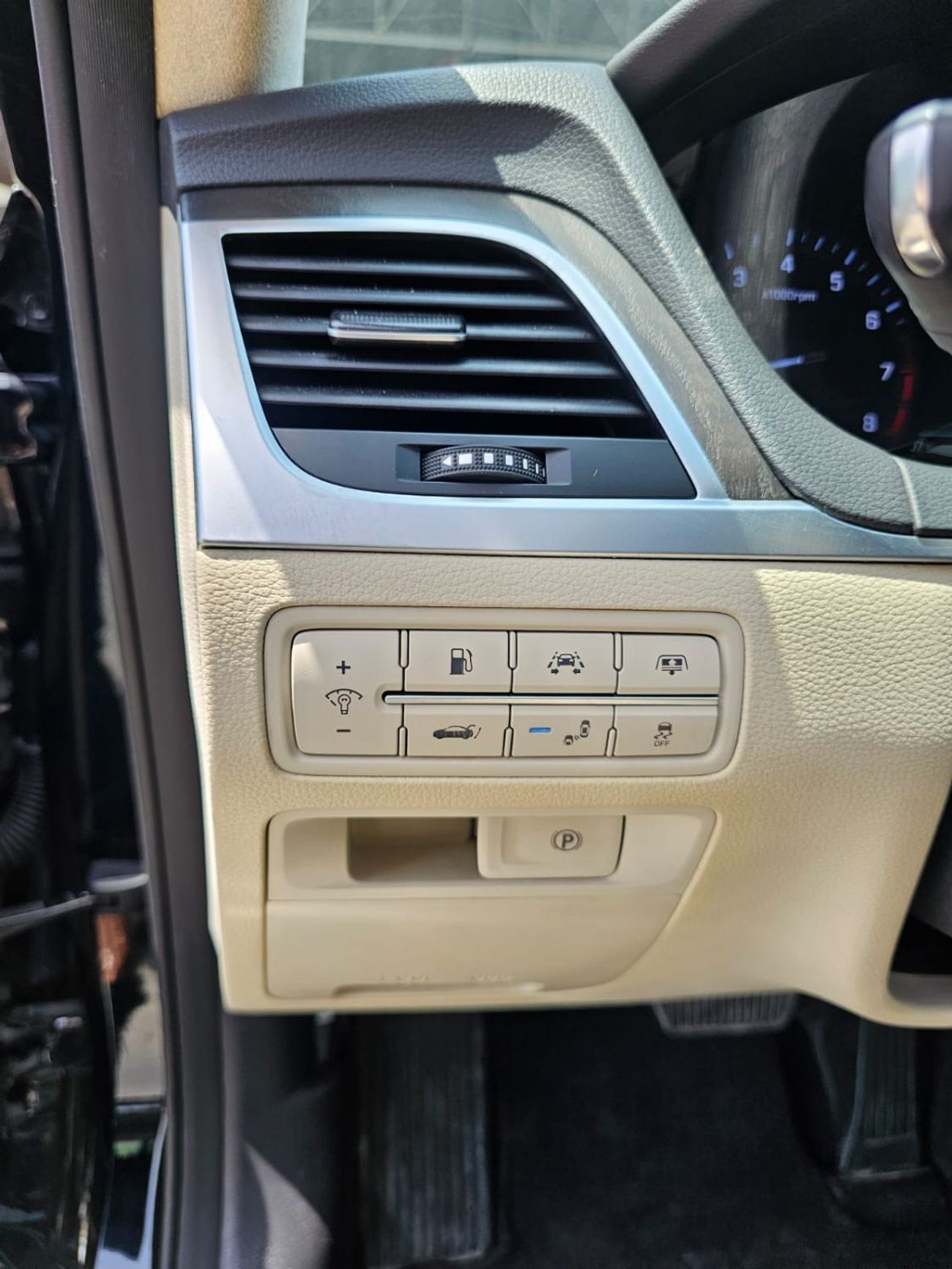 Genesis G80 Royal 5.0L