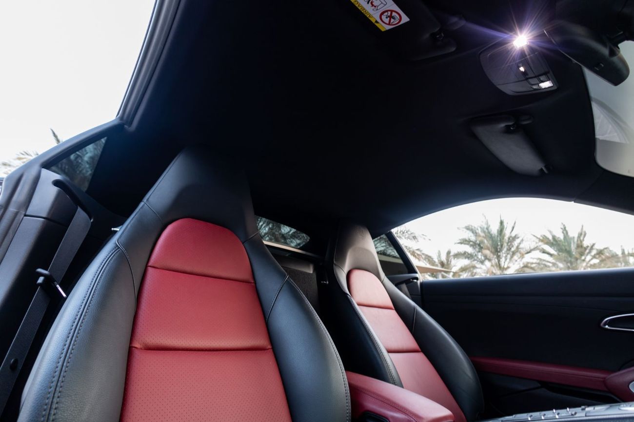 Porsche 718 Cayman Style Edition (295 HP) A/T