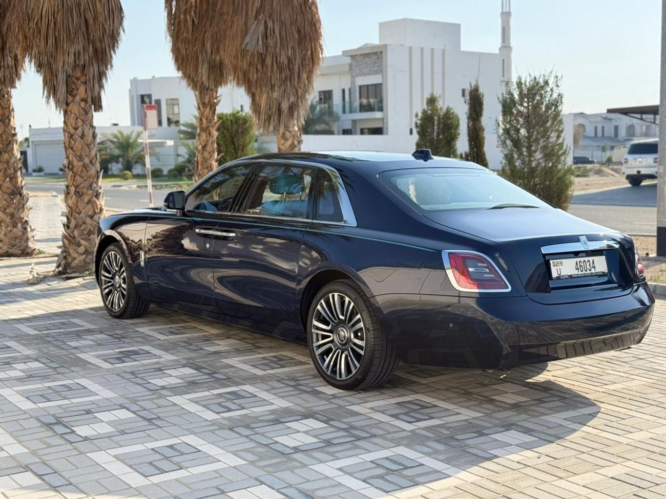 Rolls-Royce Ghost 6.75T Short Wheelbase