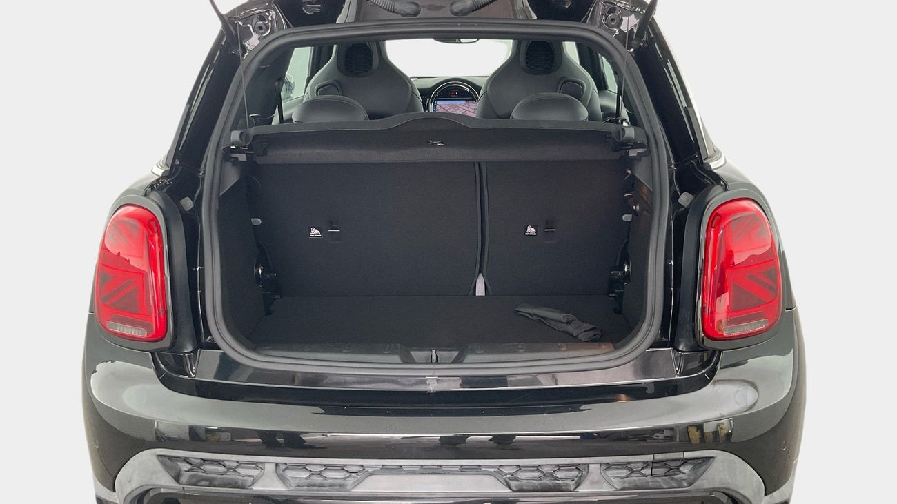 ميني جون كوبر John Cooper Works | upto AED 20,000 Ramadan Discount | شامل الضمان | 0 ﺪﻔﻋﺓ ﺃﻮﻟﻯ