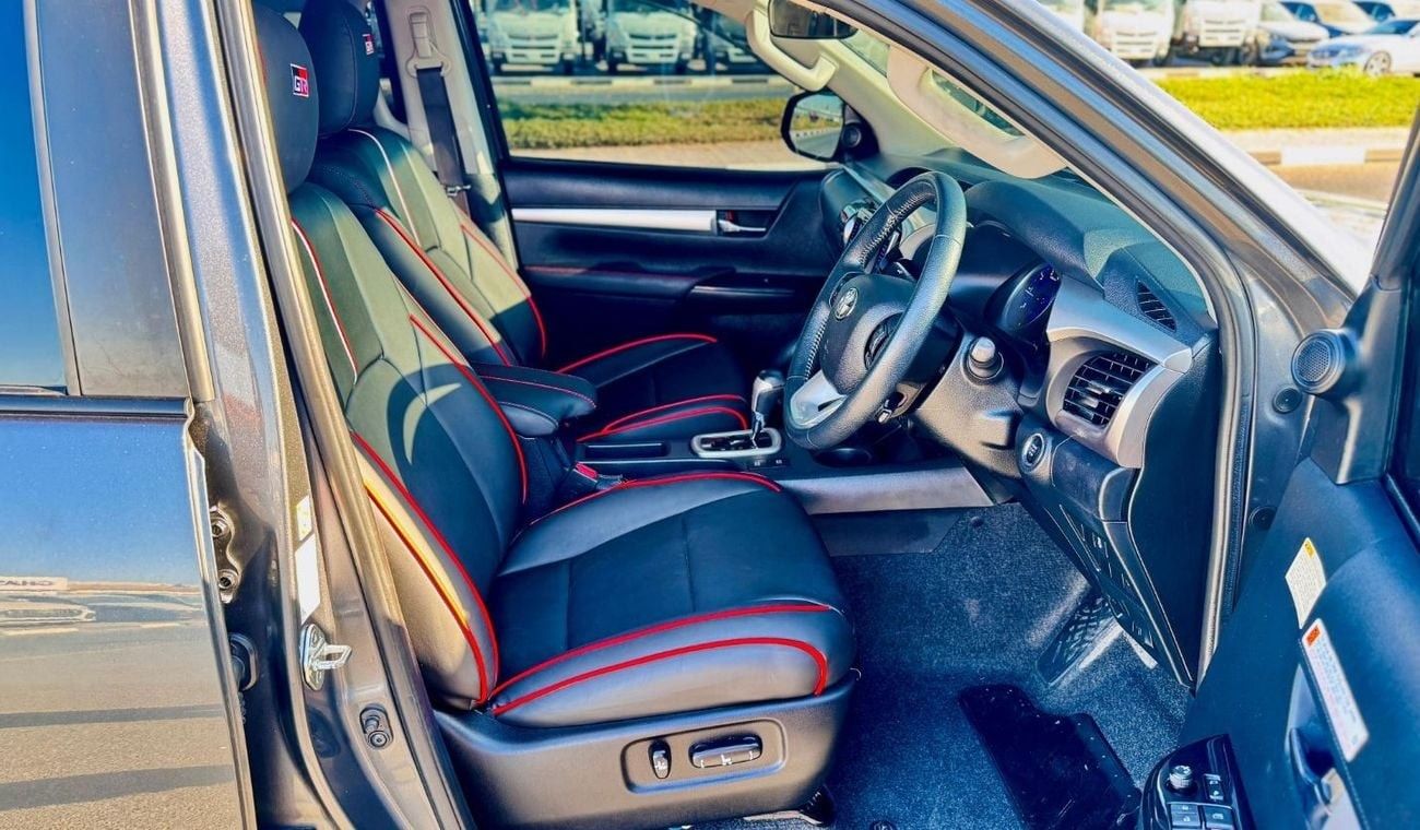Toyota Hilux PREMIUM CONDITION | 2.8L DIESEL ENGINE | RHD | 2020 (AT) | REAR VIEW CAMERA | ELECTRIC SEAT
