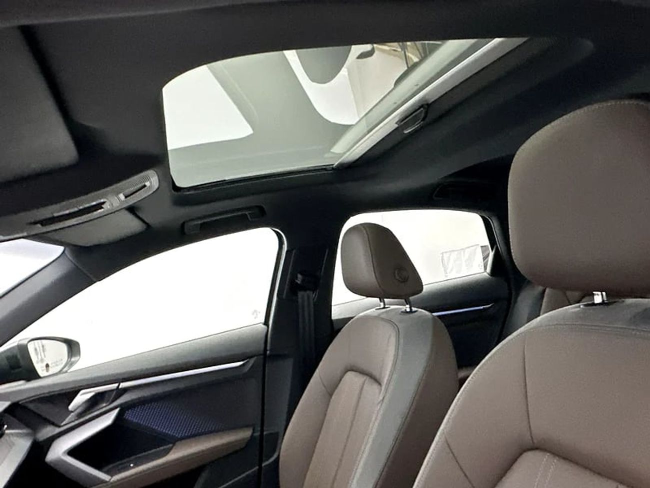 Audi A3 35 TFSI S Line 1.4L Sedan S line 35 TFSI150hp (Ref# 44149)