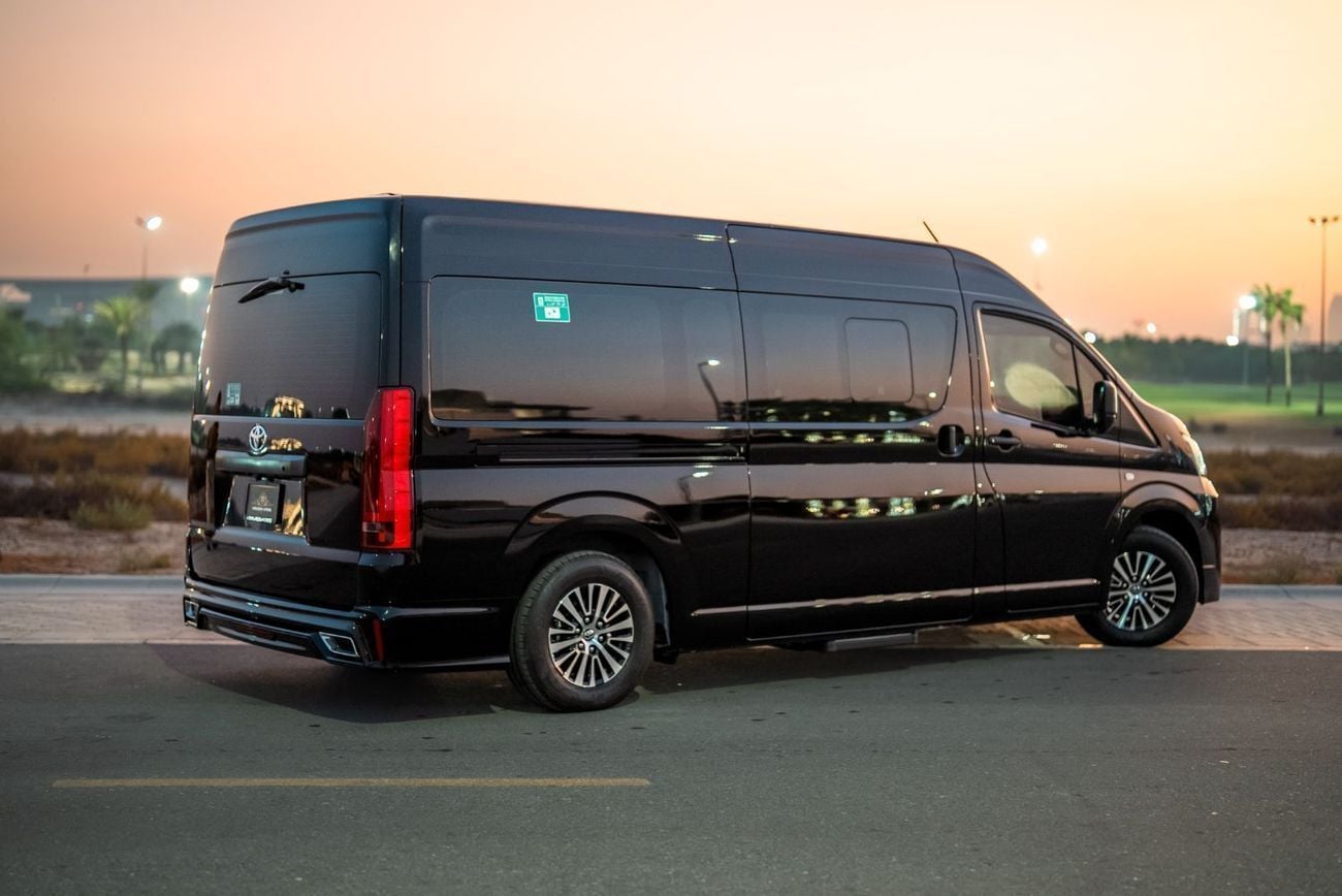 تويوتا هاياس GL Built by Barugzai | 1 Year Interior Warranty + Agency Warranty