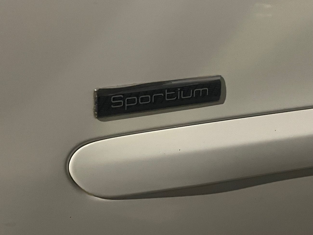 بيجو 308 Basic 1.6L