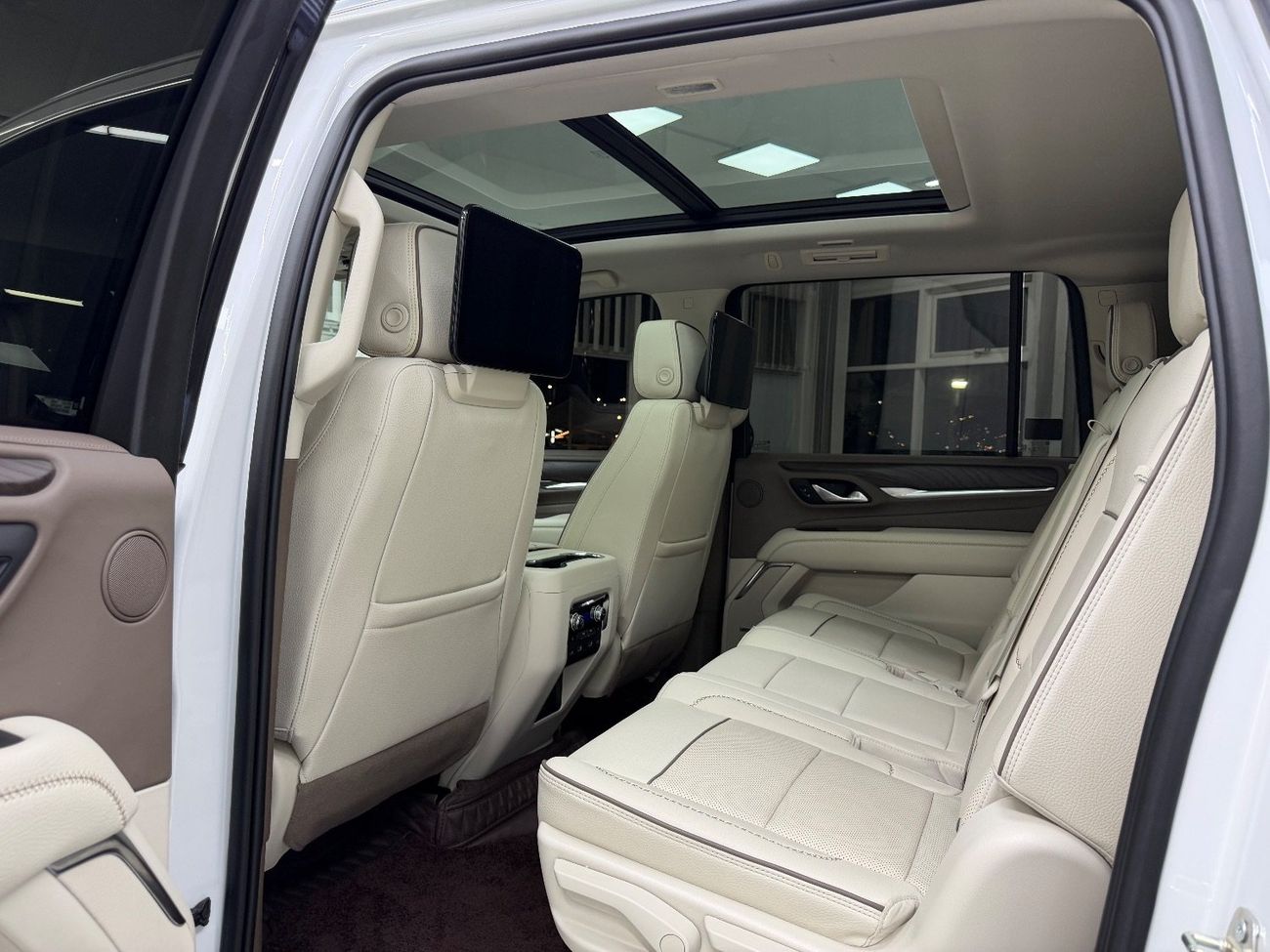 GMC Yukon XL GCC .. FSH .. 6,2L .. XL .