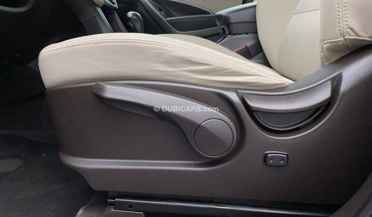 Hyundai Grand Santa Fe GLS 3.3 | Zero Down Payment | Free Home Test Drive