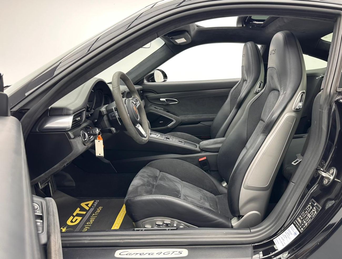 بورش 911 2018 Porsche 911 Carrera 4 GTS, Full Service History, Excellent Condition