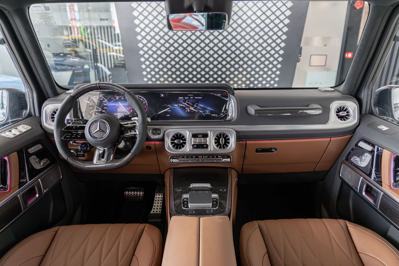 مرسيدس بنز G 63 AMG Double Night Pack|Fully Loaded|2026 Fully Cardbon Fiber |Gargash Auto Warranty PERFOMANCE PACKAGE