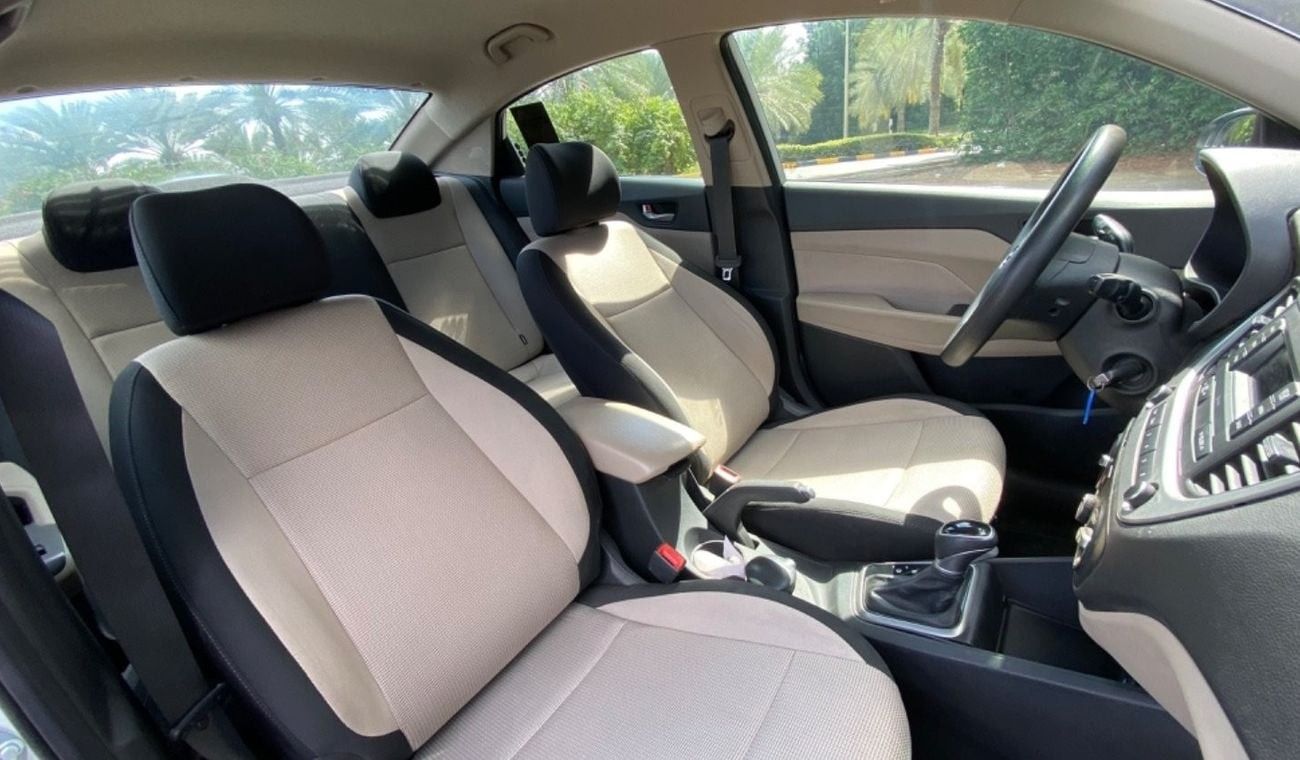 Hyundai Accent Base ‏ ‏خليجي