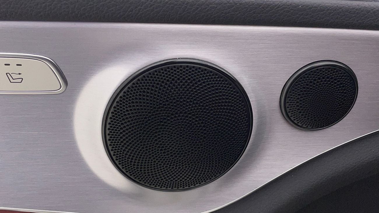 مرسيدس بنز C 200 AMG 2 | بدون دفعة مقدمة | اختبار القيادة في المنزل