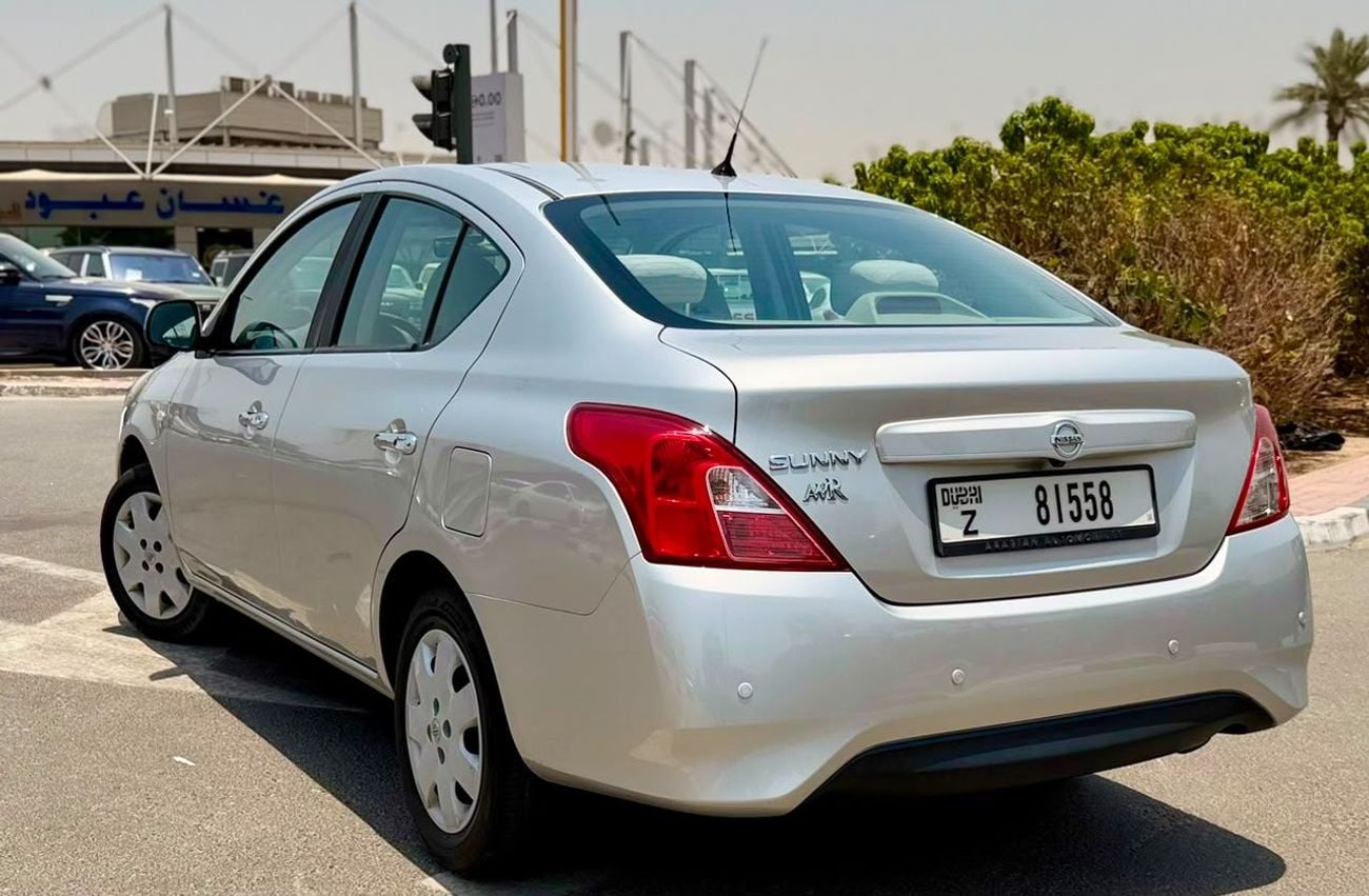 نيسان صني SV