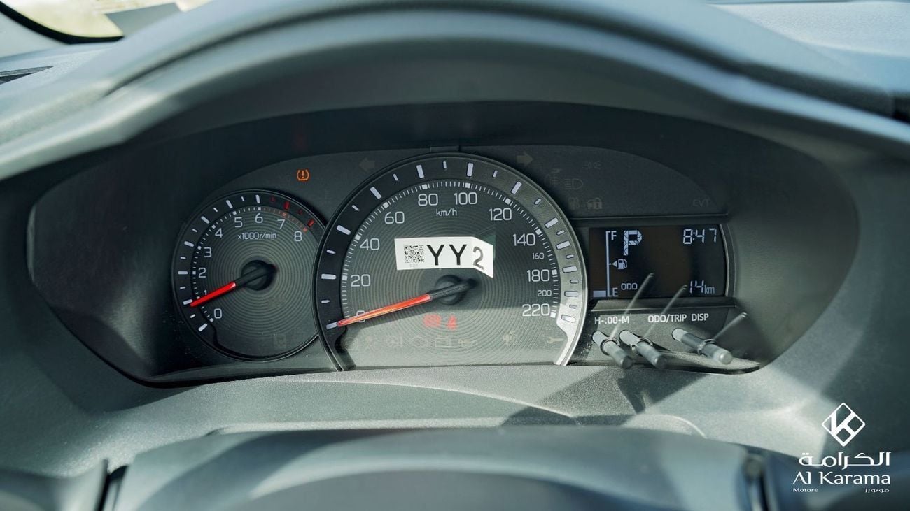 تويوتا يارس E 1.5L Petrol Engine with Automatic Transmission - GCC Specification - Touch Screen Media Player - Zer