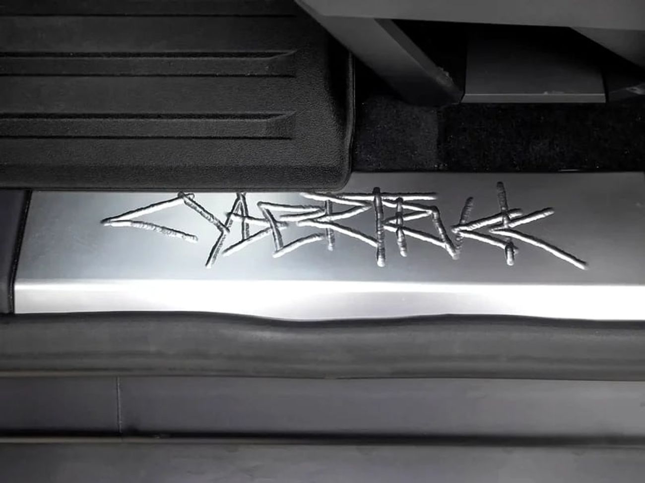 Tesla Cybertruck Foundation Series (3 motors and 845 HP)