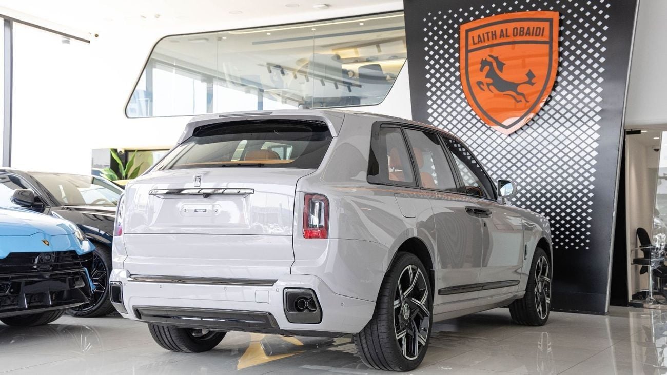 رولز رويس كولينان Rolls Royce Cullinan Black Badge - Duality Seats - VIP Seat - Starlight - 2025
