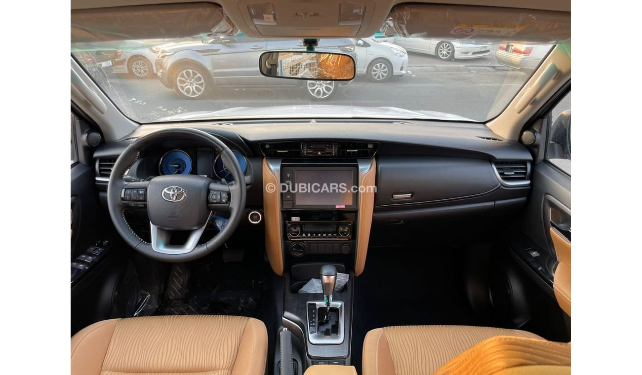 Toyota Fortuner TOYOTA FORTUNER 2.4L DISEL 2023