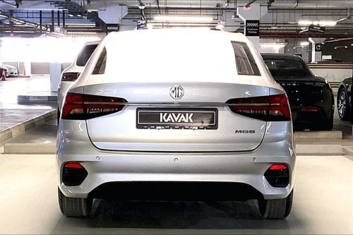 أم جي 5 Standard | National Day | Start 2026 with the ideal drive | شامل الضمان | 0 ﺪﻔﻋﺓ ﺃﻮﻟﻯ