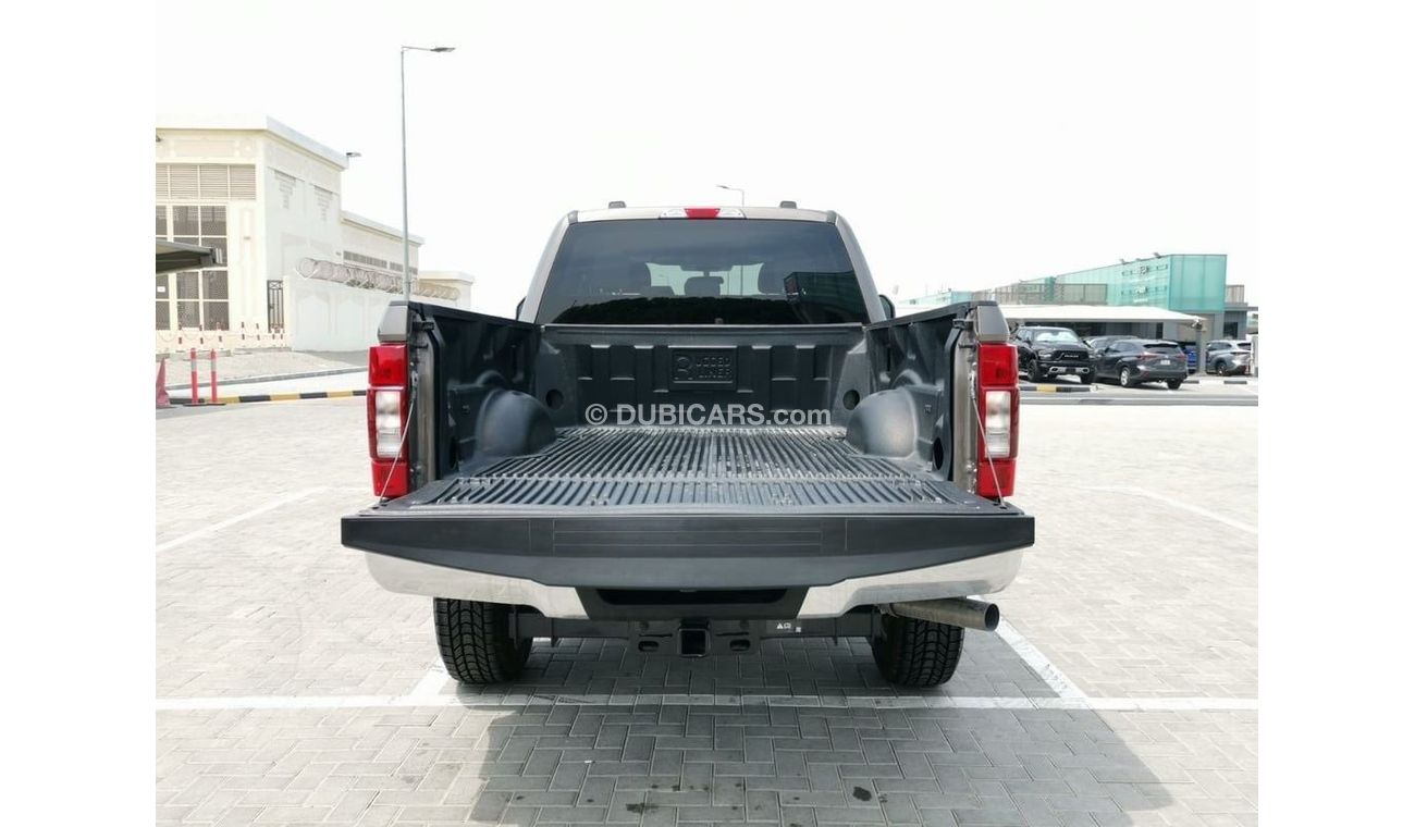 Ford F 250 Ford F -250 XLT - 2023 - Champagne
