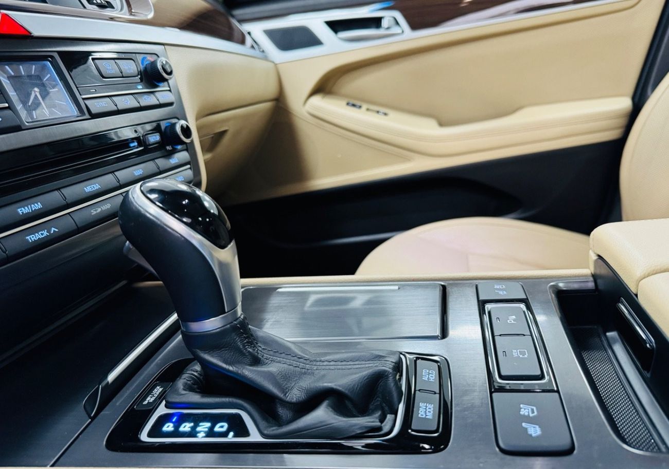 هيونداي جينيسس ملكي