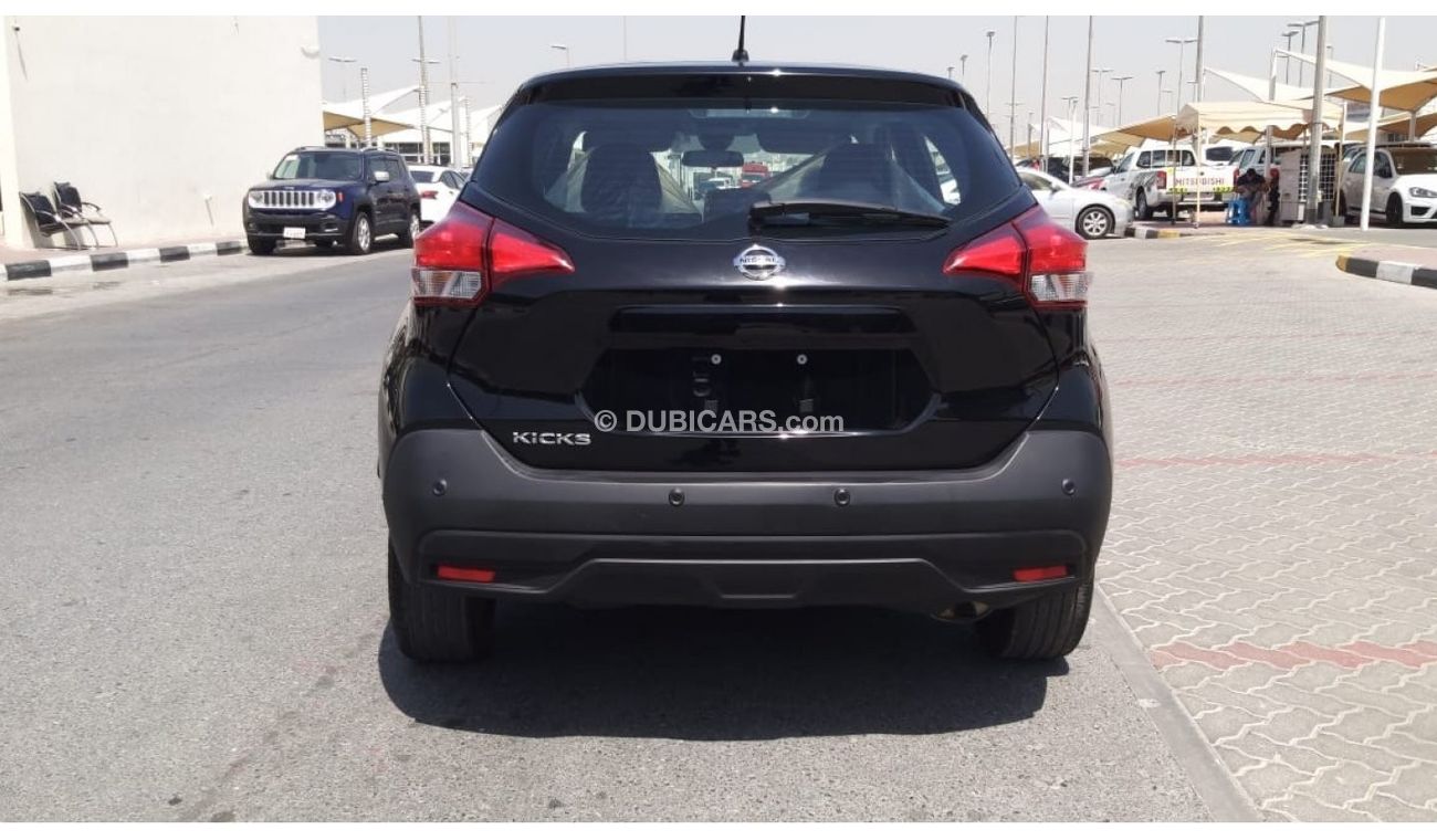 Nissan Kicks S
