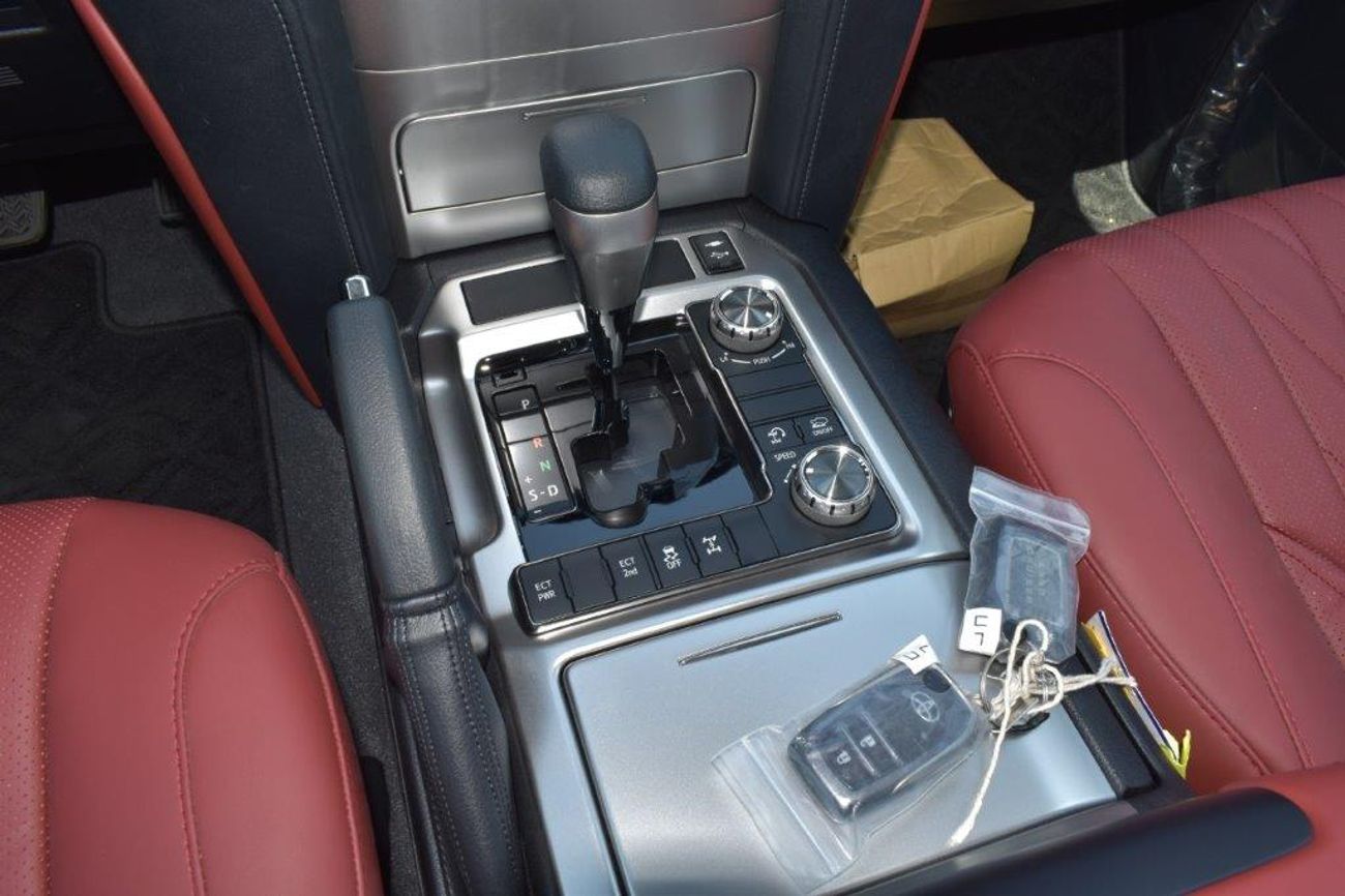 Toyota Land Cruiser 200 GXR V8 4.5L Diesel Automatic LIMITED