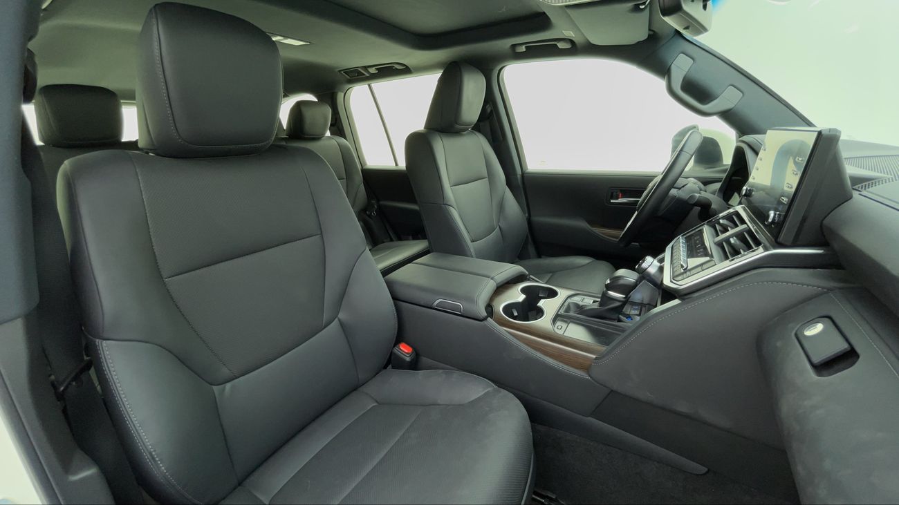 Toyota Land Cruiser GXR 3.5 | Zero Down Payment | Home Test Drive