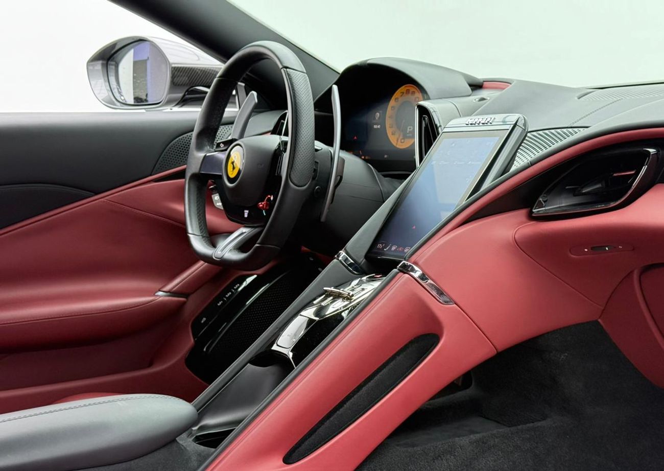 فيراري روما 2022 Ferrari Roma ,Warranty ,Service History ,Excellent Condition ,European Spec