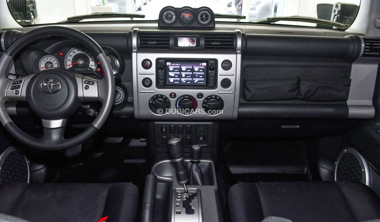 تويوتا إف جي كروزر VXR