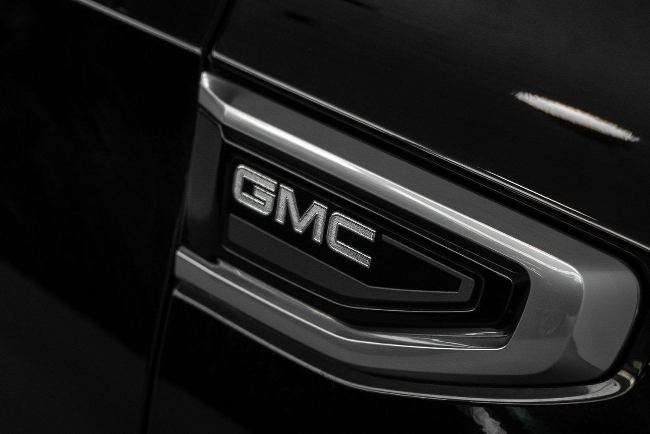 GMC Yukon Denali