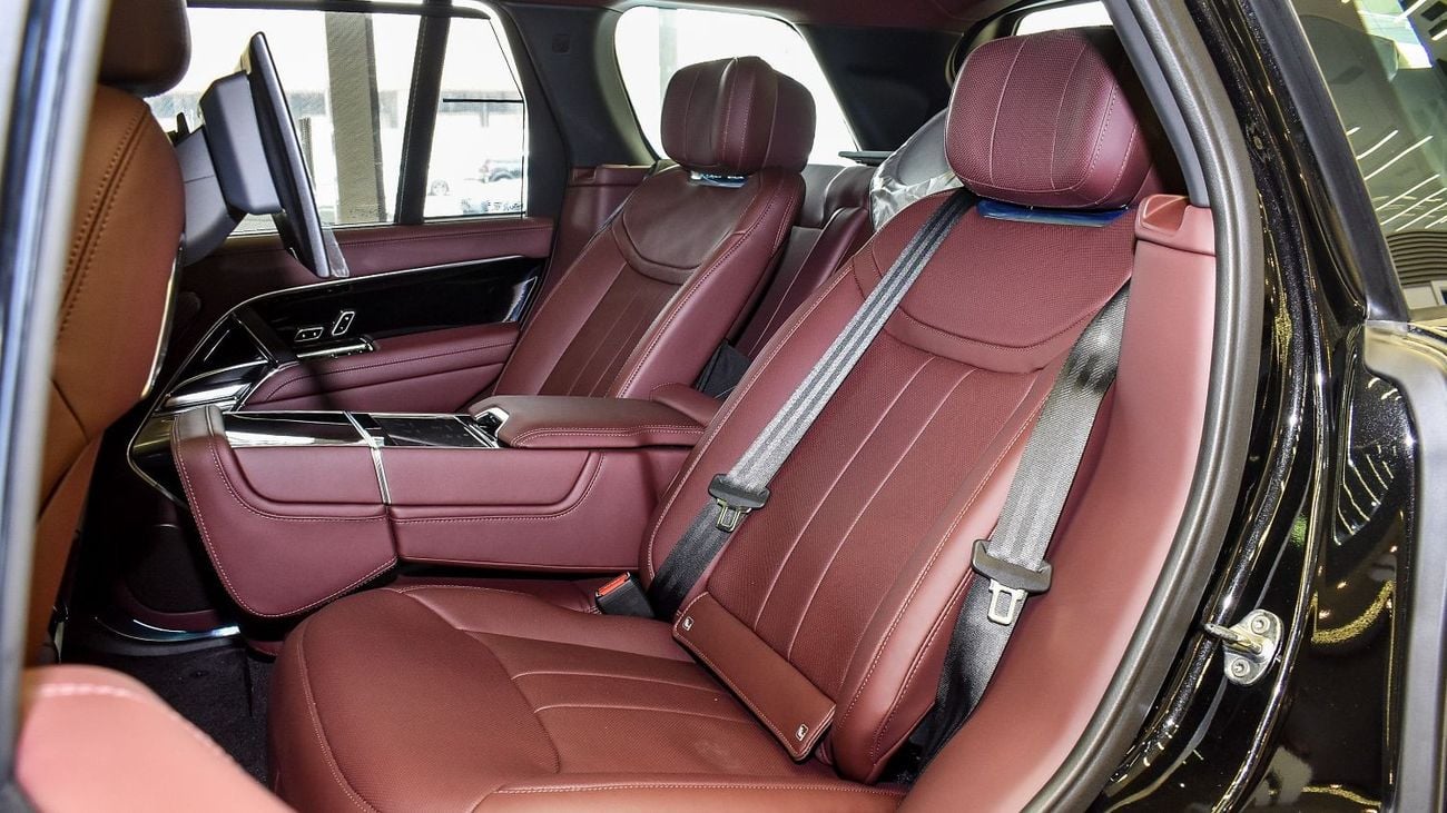 Land Rover Range Rover RANGE ROVER AUTOBIOGRAPHY P530 GCC SPECS MODEL 2024 ZERO UNDER WARRANTY