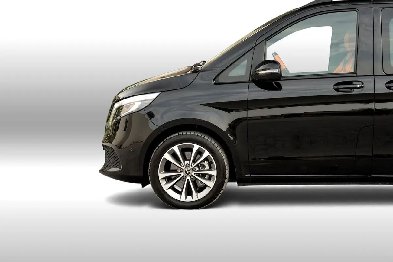 مرسيدس بنز V 250 Std 2.1L