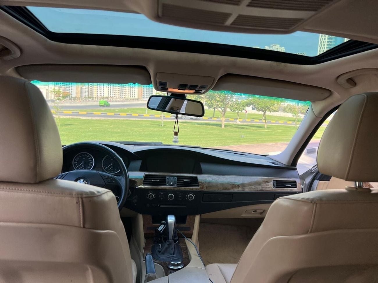 بي أم دبليو 523i EXECUTIVE