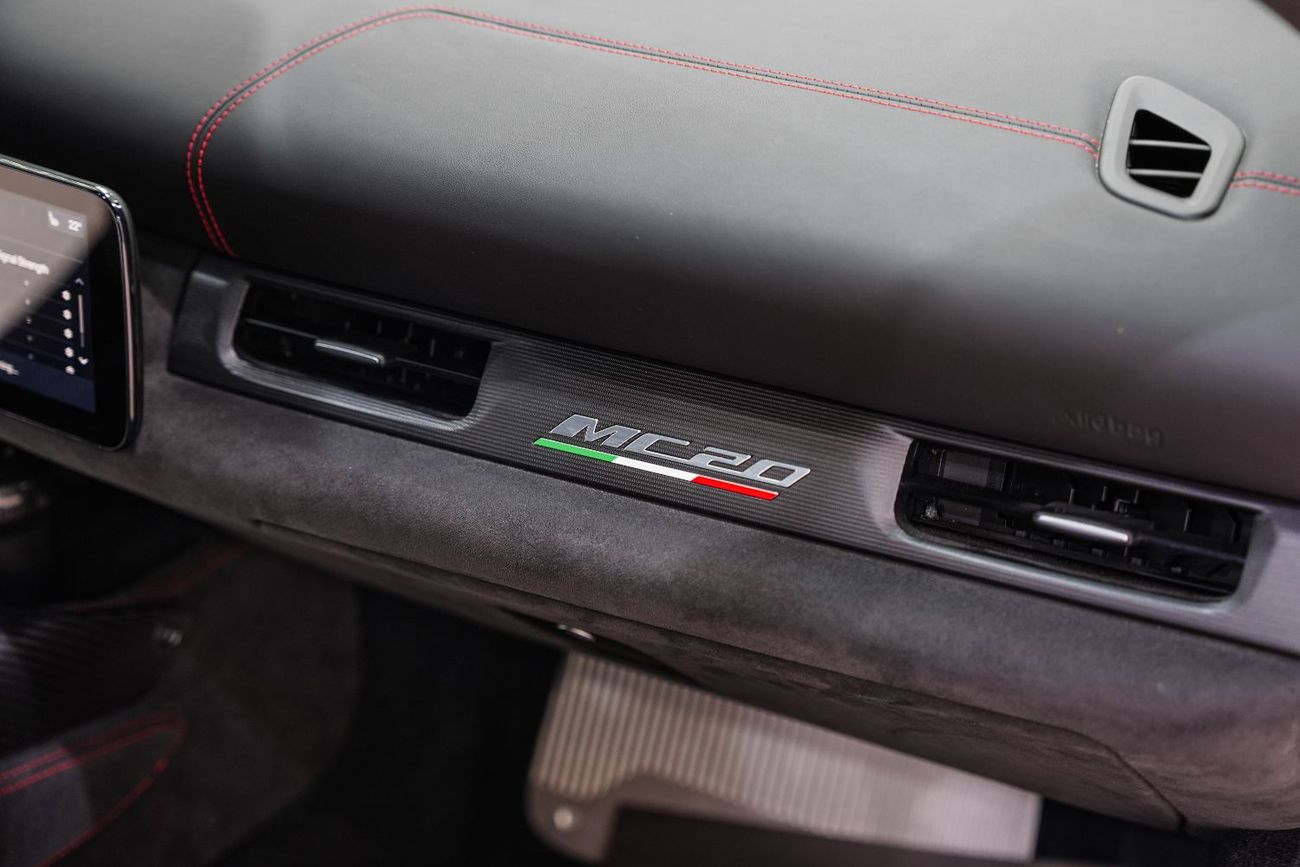 Maserati MC20 Std 3.0L Nettuno V6, Lift Sytem, E-LSD, Very Low KM!!