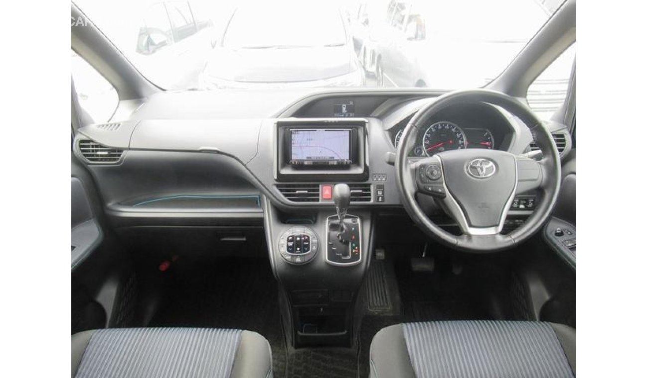 Toyota Voxy ZRR80W